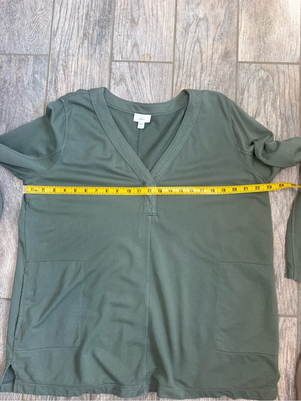 J. Jill fit Olive V-Neck Long Sleeve Tunic with Pockets SzL - Picture 10 of 11